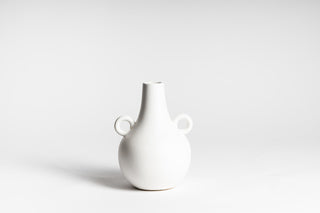 Sven Vase Available in 2 Colours