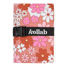 Load image into Gallery viewer, Picnic Mat Pink Daisy
